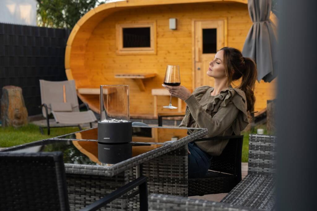Villa Dreamy Vibes Mit Privatem Pool & Rheinblick ニーダーカッセル エクステリア 写真