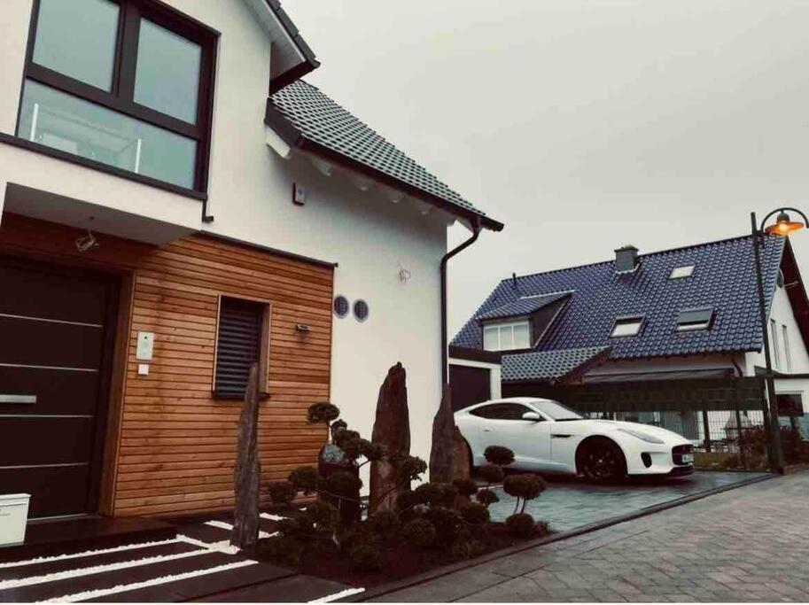 Villa Dreamy Vibes Mit Privatem Pool & Rheinblick ニーダーカッセル エクステリア 写真